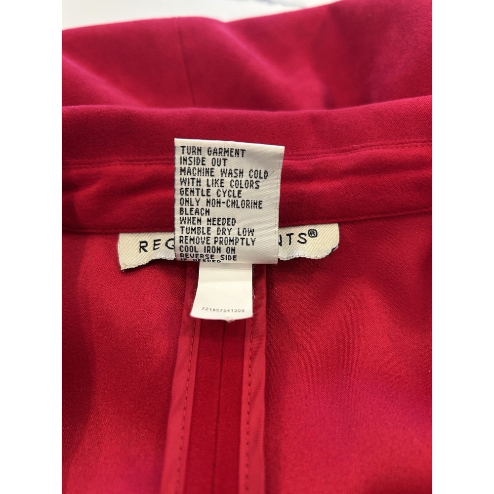 Requirements Women's Long Sleeve 3 Button Blazer, Red Size Large - Picture 5 of 9